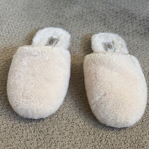 UGG Soft Cream Scuffette Slippers